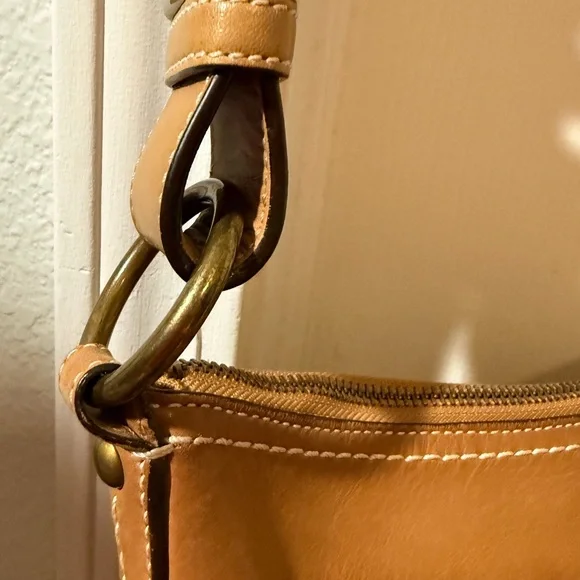 Coach Tan and Brown Shoulder Bag - Picture 6 of 7